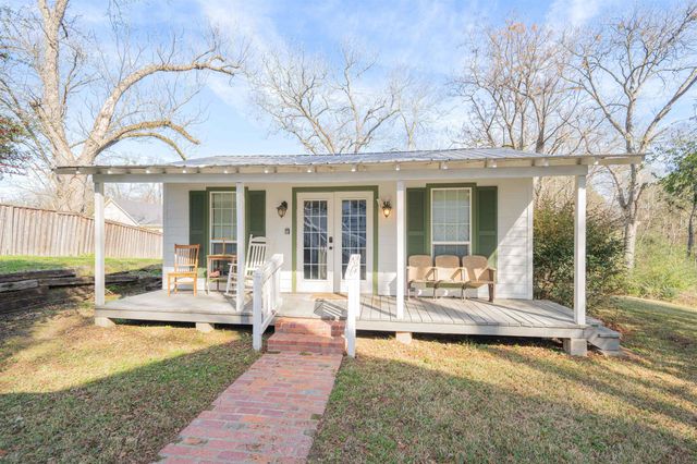 408 Houston St, Jefferson, TX 75657