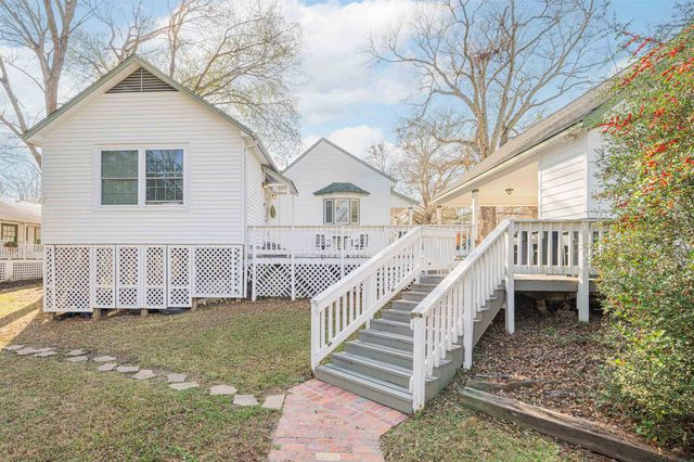 408 Houston St, Jefferson, TX 75657