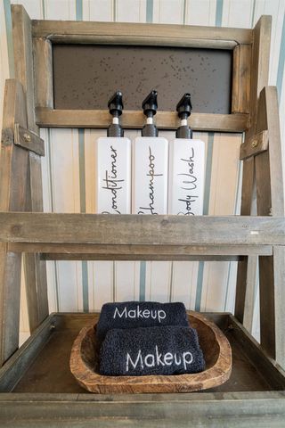 408 Houston St, Jefferson, TX 75657