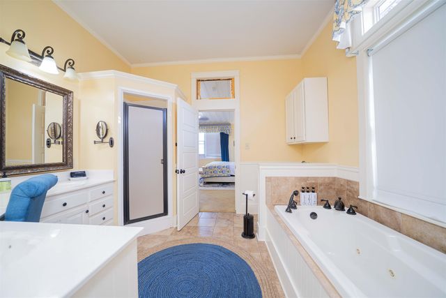 408 Houston St, Jefferson, TX 75657