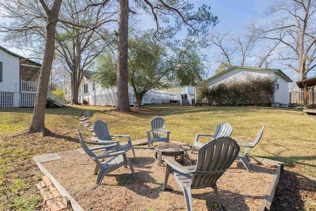 408 Houston St, Jefferson, TX 75657