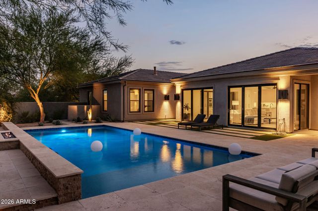 8820 E LARIAT Lane, Scottsdale, AZ 85255