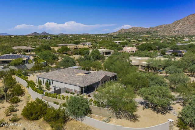 8820 E LARIAT Lane, Scottsdale, AZ 85255