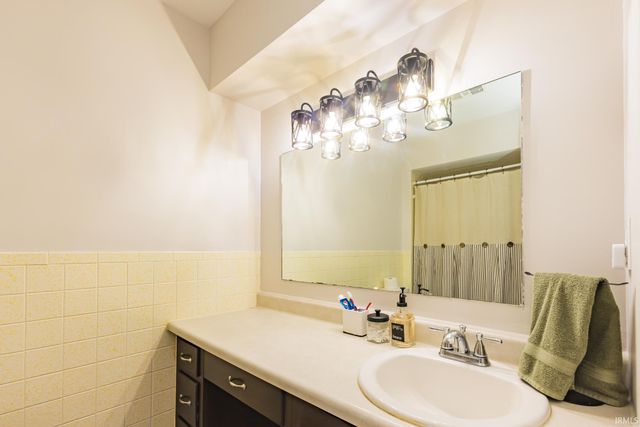 4913 N Cornwall Drive, Muncie, IN 47304