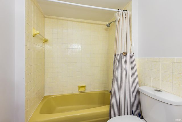 4913 N Cornwall Drive, Muncie, IN 47304