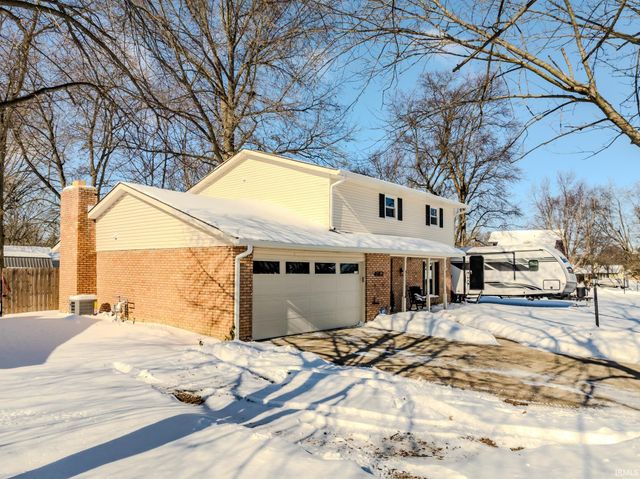 4913 N Cornwall Drive, Muncie, IN 47304