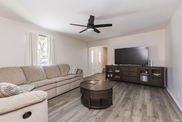 4913 N Cornwall Drive, Muncie, IN 47304