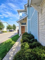 2201 Theseus PASS 79, Austin, TX 78741