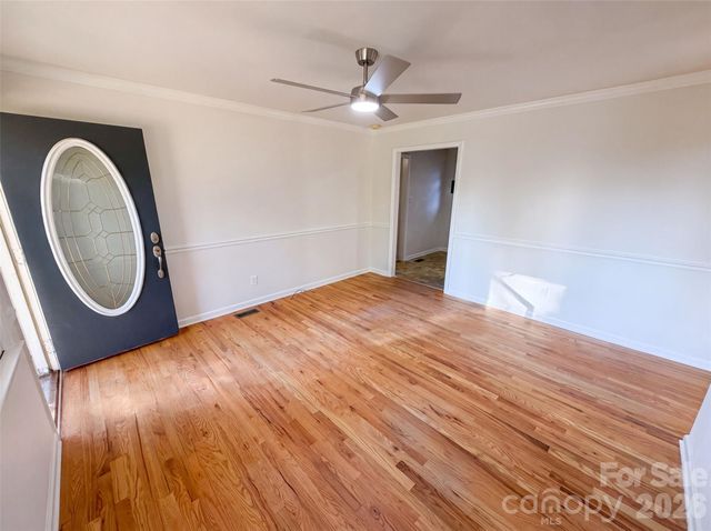 1933 Choyce Circle, Charlotte, NC 28217