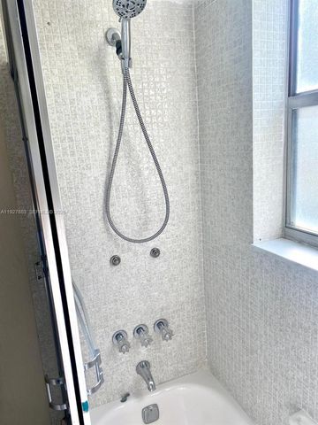 1800 SW 81st Ave 1302, North Lauderdale, FL 33068