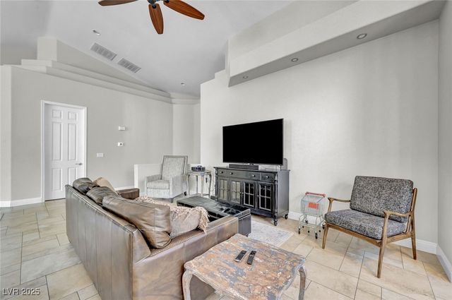 8809 Las Olivas Avenue, Las Vegas, NV 89147