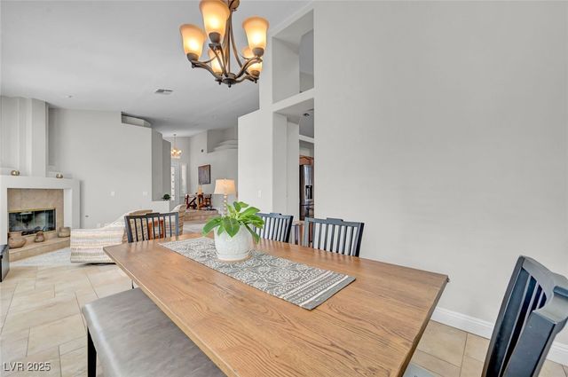 8809 Las Olivas Avenue, Las Vegas, NV 89147