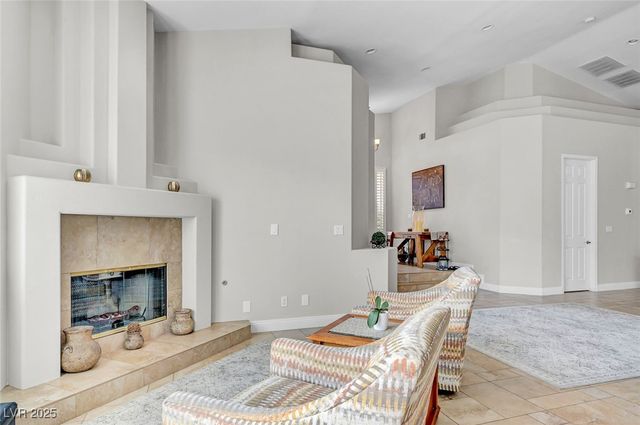 8809 Las Olivas Avenue, Las Vegas, NV 89147