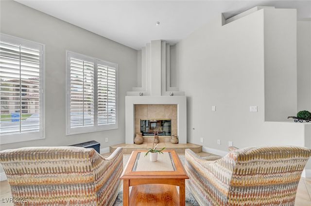 8809 Las Olivas Avenue, Las Vegas, NV 89147