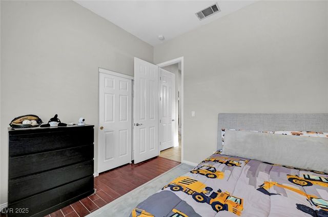 8809 Las Olivas Avenue, Las Vegas, NV 89147