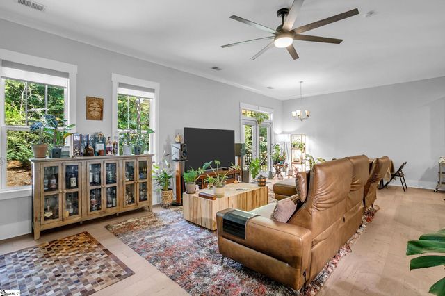 610 Winding Slope Drive, Piedmont, SC 29673