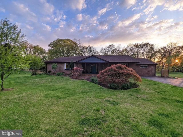 128 MARK DR, Pottstown, PA 19465