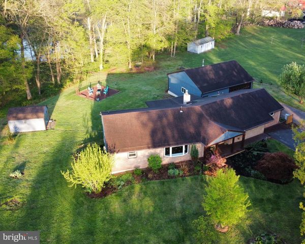 128 MARK DR, Pottstown, PA 19465