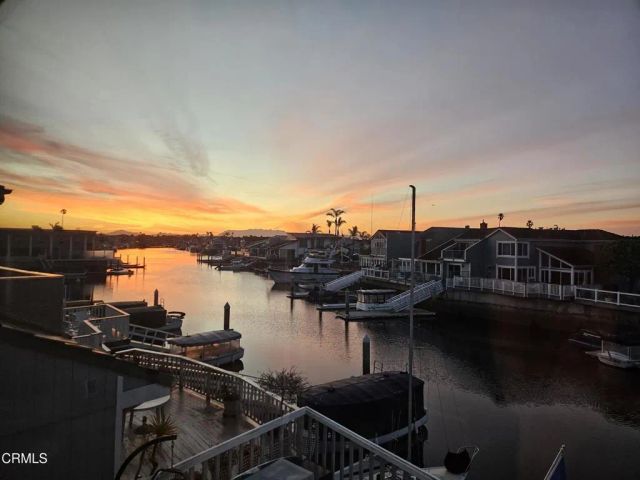 2145 Kingsbridge Way, Oxnard, CA 93035