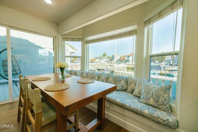 2145 Kingsbridge Way, Oxnard, CA 93035