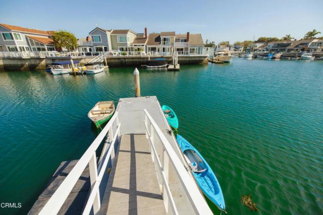 2145 Kingsbridge Way, Oxnard, CA 93035
