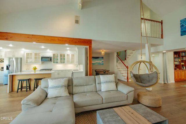 2145 Kingsbridge Way, Oxnard, CA 93035