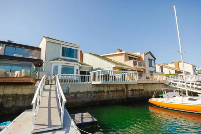 2145 Kingsbridge Way, Oxnard, CA 93035