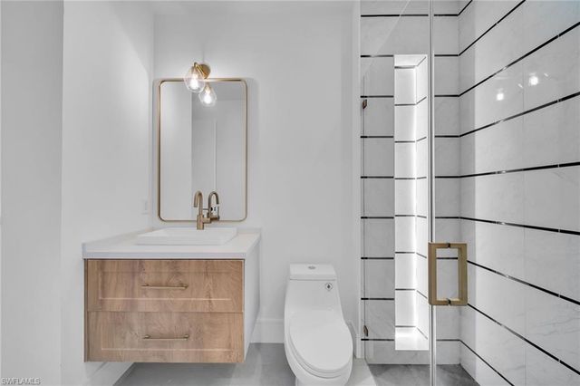 836 SW 36th TER, Cape Coral, FL 33914