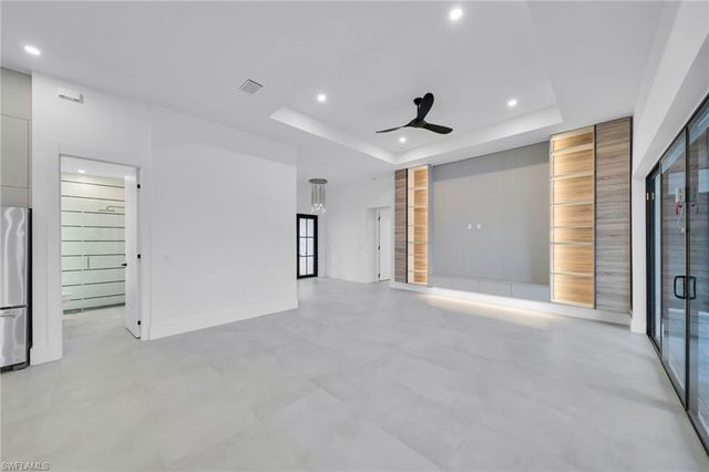 836 SW 36th TER, Cape Coral, FL 33914