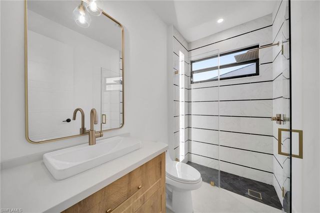 836 SW 36th TER, Cape Coral, FL 33914