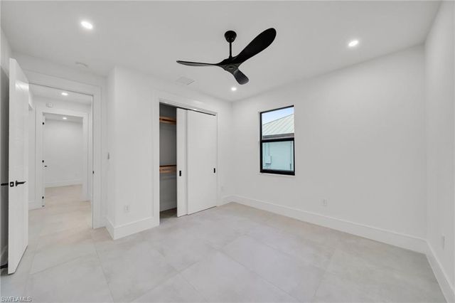 836 SW 36th TER, Cape Coral, FL 33914