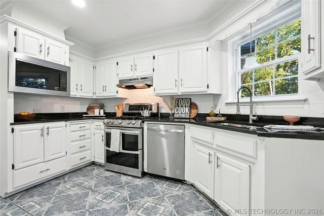 4000 S Chestnut Avenue, Broken Arrow, OK 74011