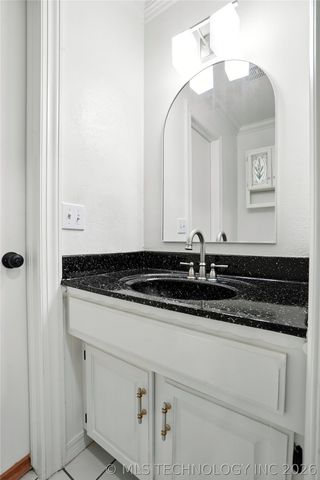 4000 S Chestnut Avenue, Broken Arrow, OK 74011