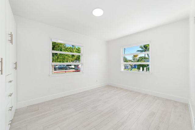 2130 Wiley Court, Hollywood, FL 33020