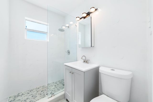 2130 Wiley Court, Hollywood, FL 33020