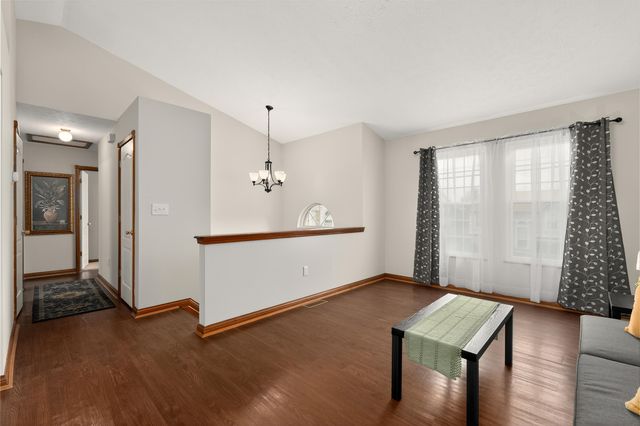 1490 Clovernook Drive, Elsmere, KY 41018