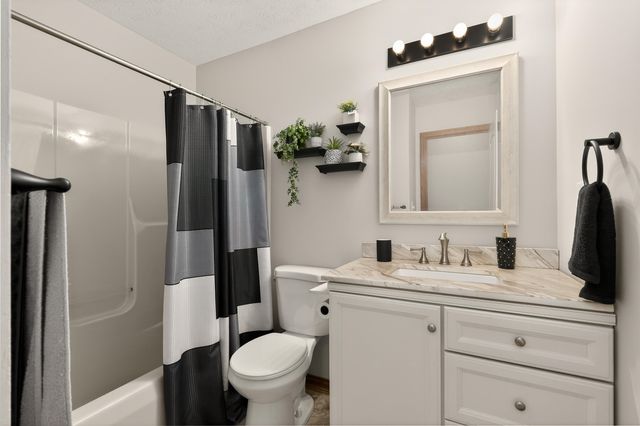 1490 Clovernook Drive, Elsmere, KY 41018