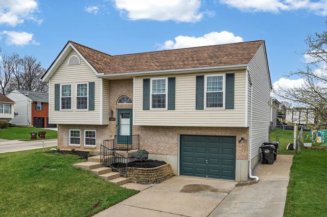 1490 Clovernook Drive, Elsmere, KY 41018