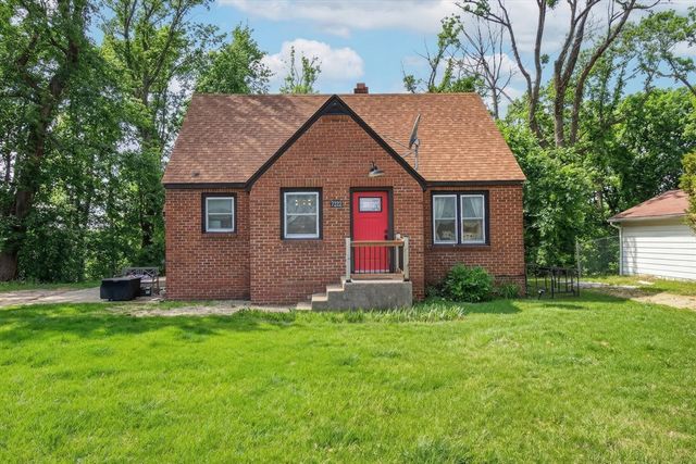 7222 Red Arrow Highway, Stevensville, MI 49127