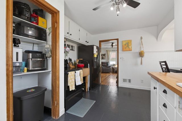 7222 Red Arrow Highway, Stevensville, MI 49127