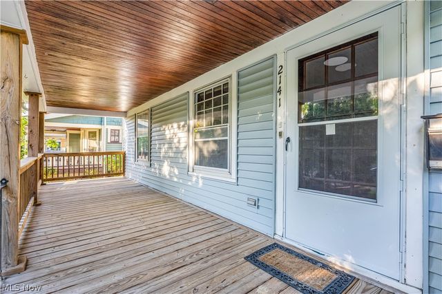 2141 Mckinley Avenue, Lakewood, OH 44107