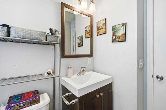 710 Newport Avenue, Ocean Gate, NJ 08740