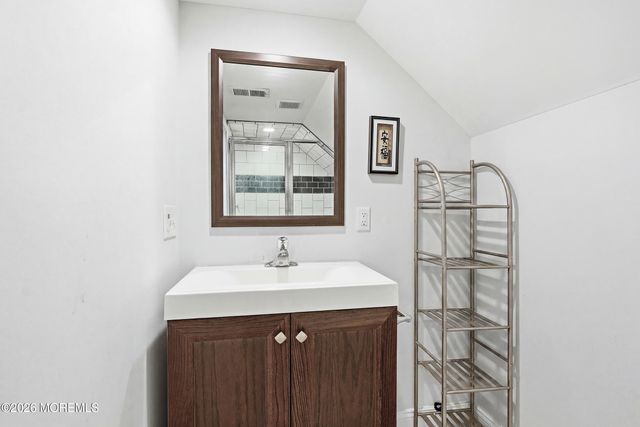 710 Newport Avenue, Ocean Gate, NJ 08740