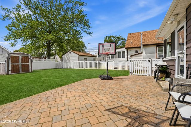 710 Newport Avenue, Ocean Gate, NJ 08740