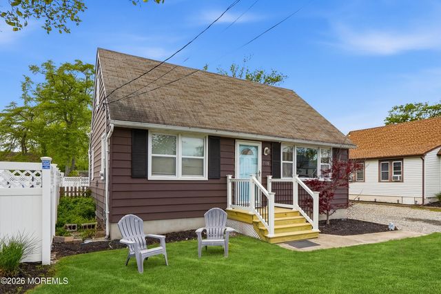 710 Newport Avenue, Ocean Gate, NJ 08740