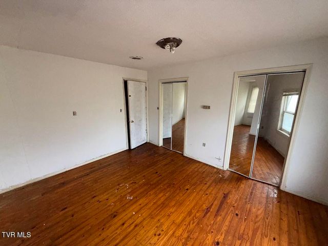 1427 Reed Hollow Road, Gate City, VA 24251