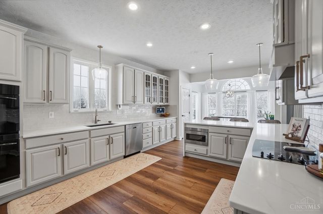 130 Wells Drive, Springboro, OH 45066