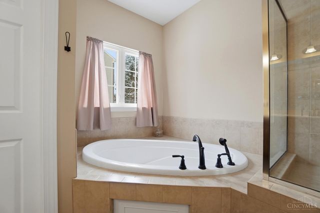 130 Wells Drive, Springboro, OH 45066