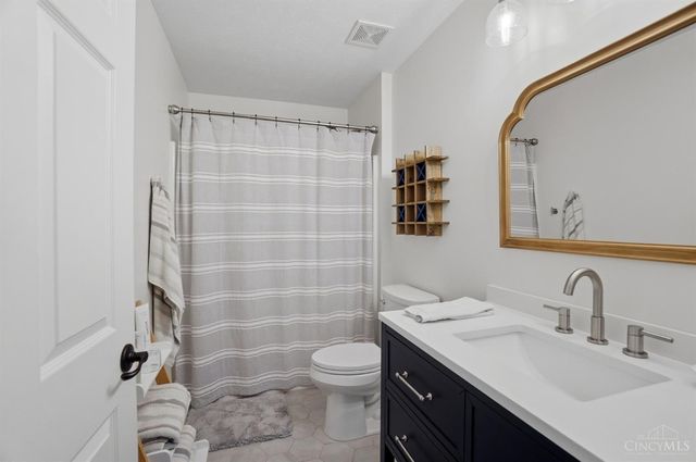 130 Wells Drive, Springboro, OH 45066