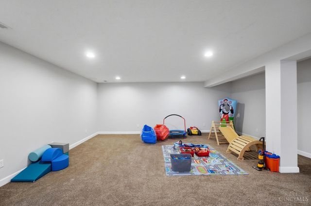 130 Wells Drive, Springboro, OH 45066